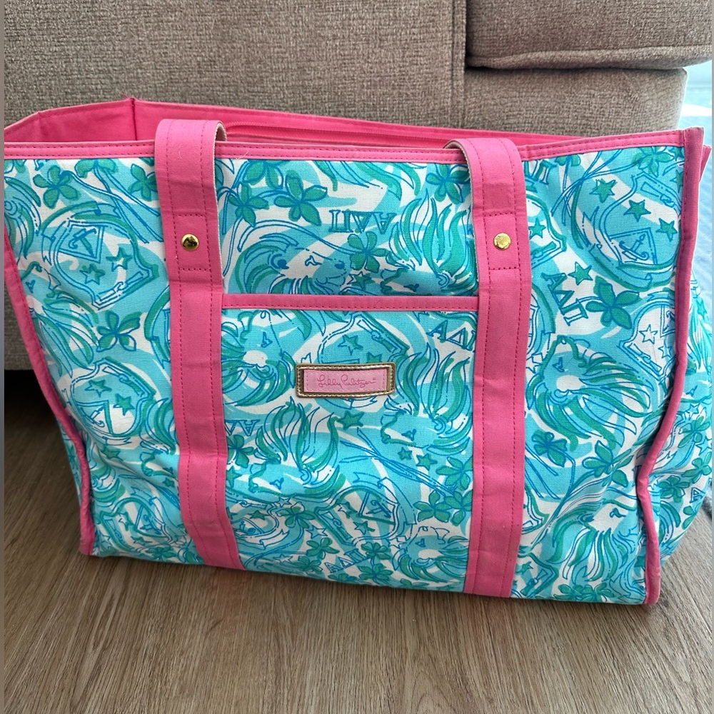 Lilly Pulitzer ADPi Print Tote Bag (rare!)